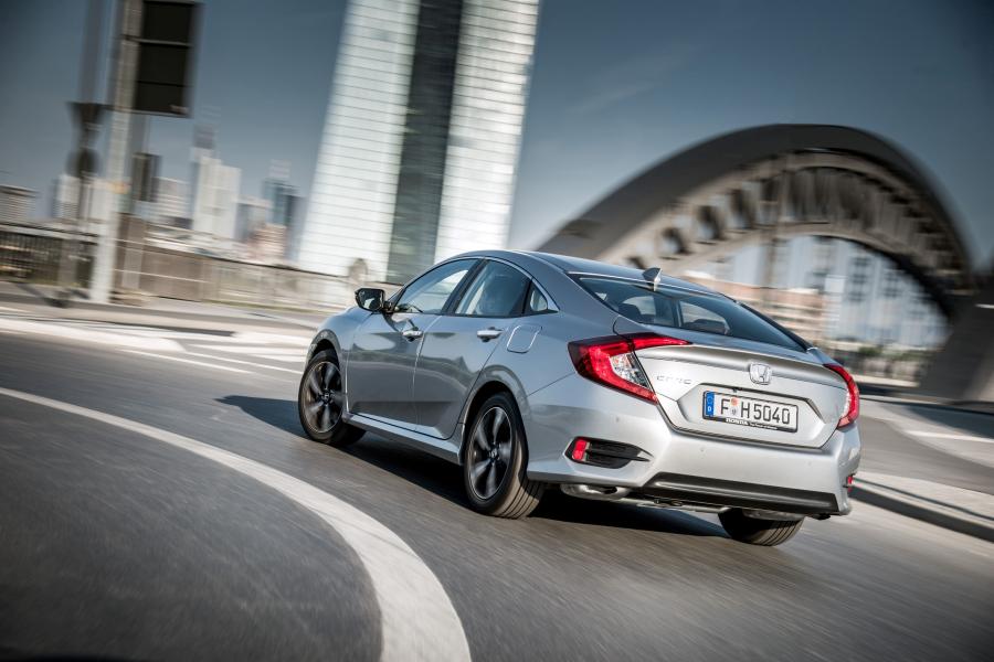  Honda Civic Sedan (FC1) 2016 года  (WW) (фото 4 из 40)